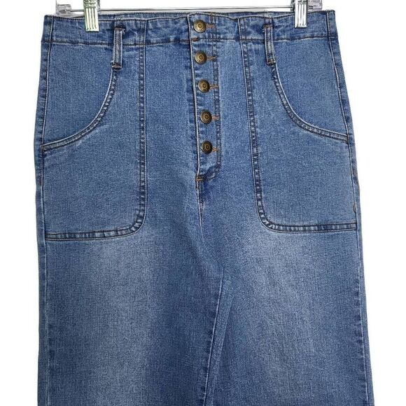 Chelsea & Violet High Waisted Wide Leg Button Fly Crop Jean Size 28 - Picture 2 of 10